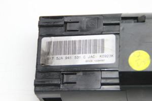 Skoda Rapid (2011–2026) Headlight switch 5JA941531C - 3