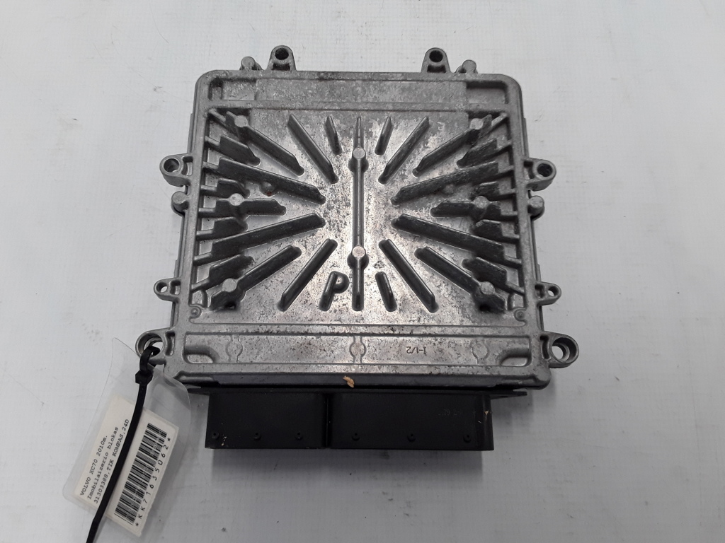 VOLVO XC70 2 generation (2000-2007) Блок керування двигуном ECU 31303388 21072373