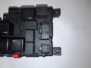 VOLVO XC70 (2000–2007) Kaitsmekarp salongis 8678449 - 4