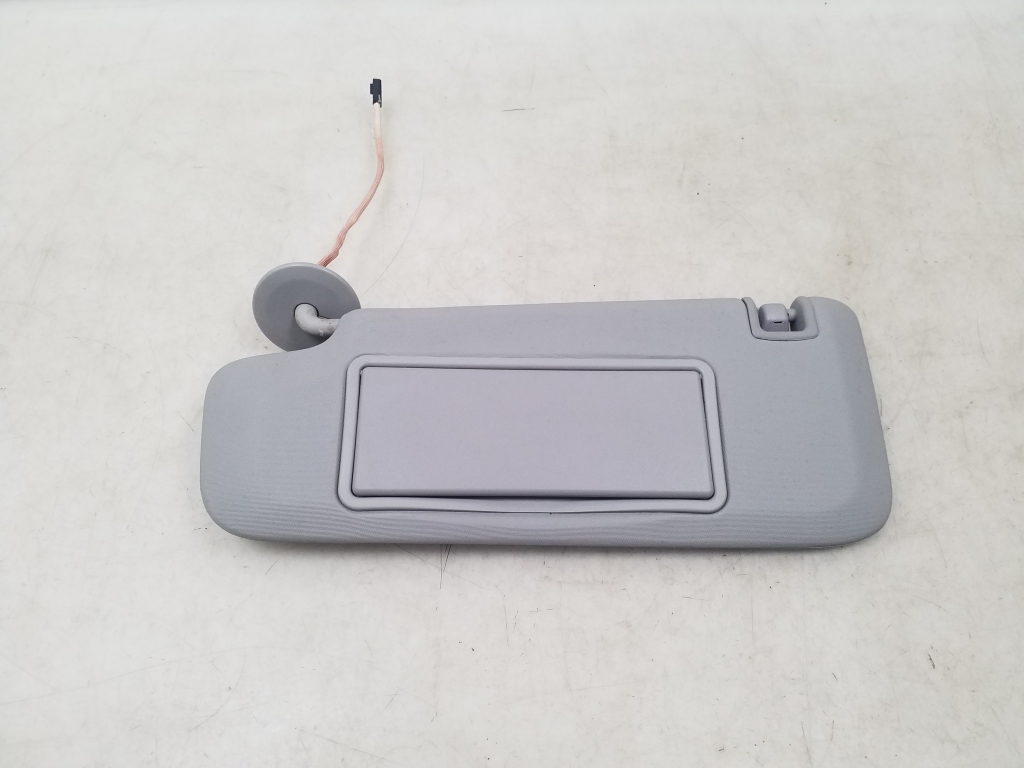 Used Opel Astra Sun visor