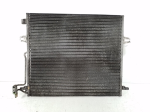   Air conditioning radiator 