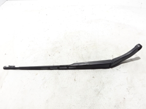   Windshield wiper blade 