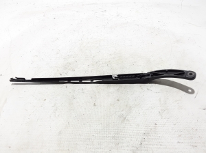 AUDI A6 C6 (2004–2011) Esiklaasi puhasti hoob 4F1955410 - 2