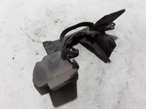 AUDI A6 C6 (2004–2011) Front drive shaft guard 4F0863187A - 3