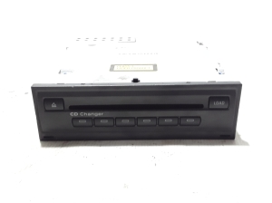   CD changer 