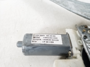 TOYOTA Corolla (2004–2007) Aizmugurējo durvju logu pacēlājs 69830-02120 - 2