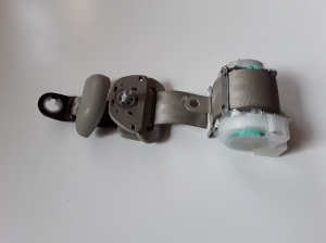 TOYOTA Sienna (2010–2021) Sicherheitsgurt hinten A3868B