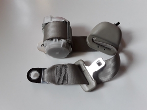 Sicherheitsgurt hinten - A3867B