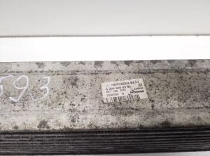 Mercedes Benz E-Class W212 (2009–2015) Vahejahuti radiaator A2045000300 - 2