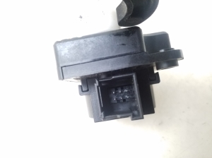  Interior shoulder valve motor 