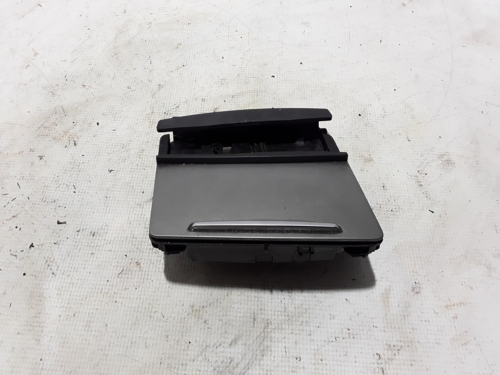 AUDI A6 C6/4F (2004-2011) Ashtray 4F1857951C 21010535