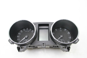 Instrument cluster - 5L0920940K