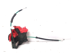 Serrure de porte avant - 81320-A6020