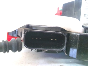Hyundai i30 (2011–2017) Front door lock 81310-A6030 - 2