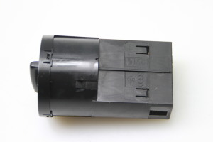 Skoda Fabia MK 2 (2007–2014) Headlight switch 1U0941531D - 2