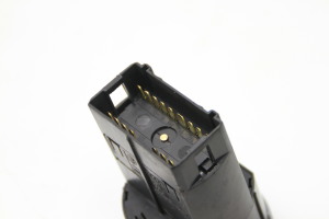 Skoda Fabia MK 2 (2007–2014) Headlight switch 1U0941531D - 3