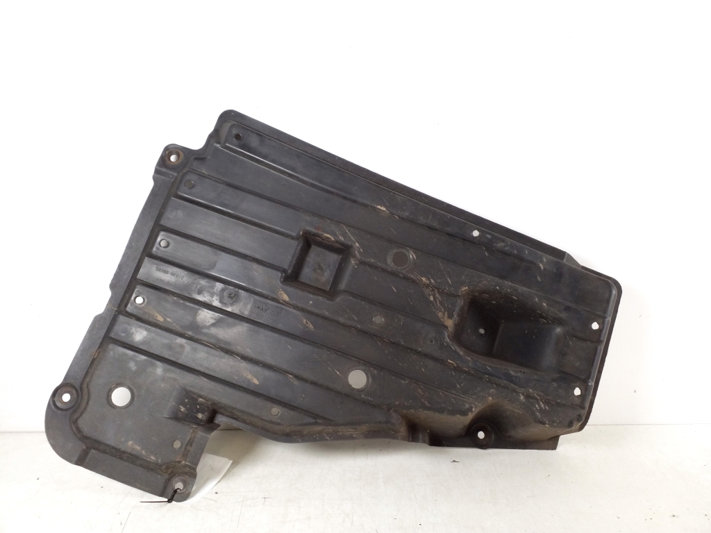 TOYOTA Corolla Verso 1 generation (2001-2009) Right Side Underbody Cover 58398-0F010 21609159