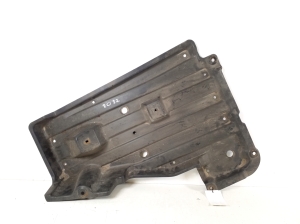 TOYOTA Corola Verso R1 (2004–2009) Unterbodenschutz 58398-0F010 - 2