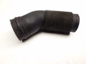  Air intake hose 