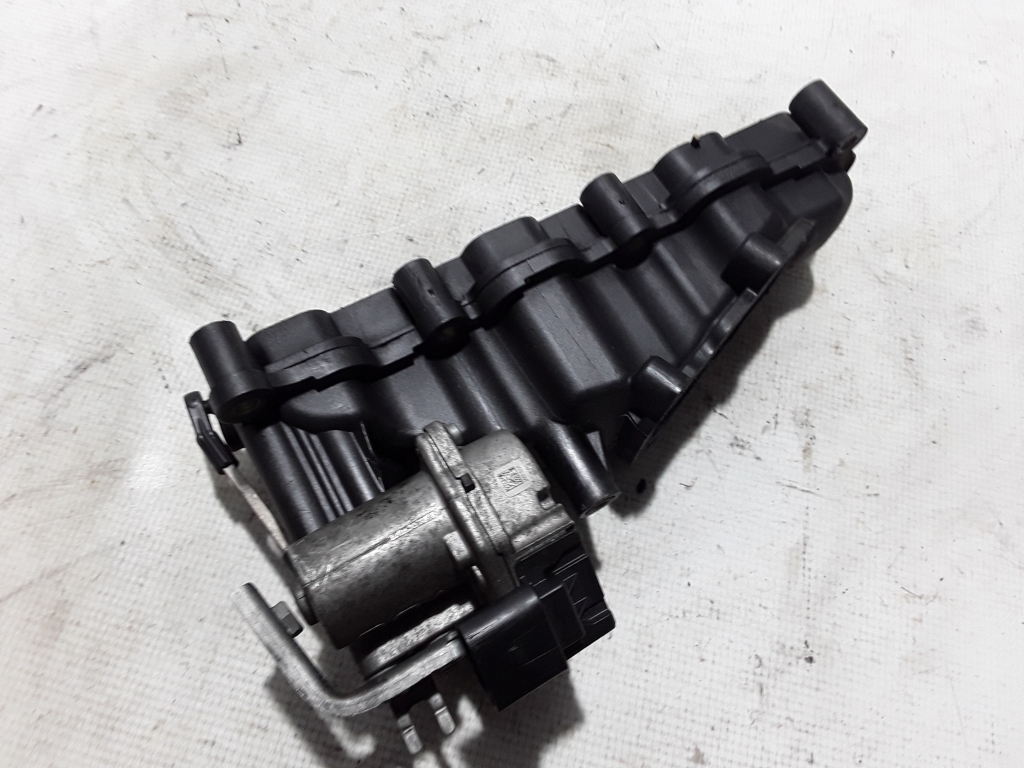 AUDI A6 C6/4F (2004-2011) Moteur de soupape de collecteur d'admission 059129086D 21010436