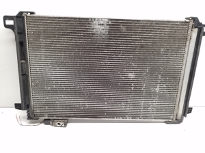   Air conditioning radiator 