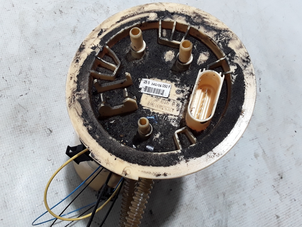 Used AUDI A6 Fuel pump in the tank 4F0919050F