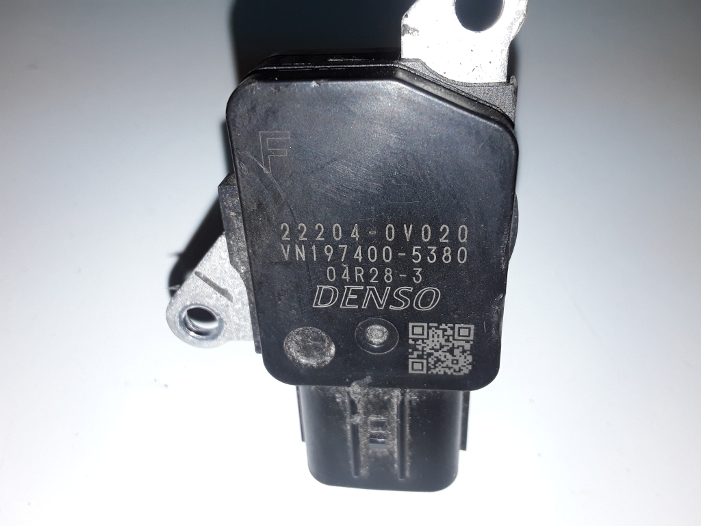 TOYOTA Yaris 3 generation (2010-2019) Воздухомер воздушного фильтра 222040V020 27628521