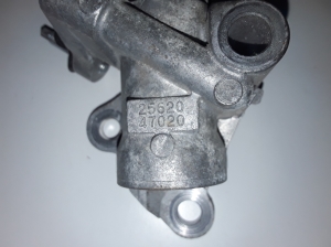  EGR valve 