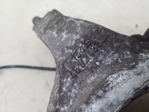  Front hub stump without bearing 