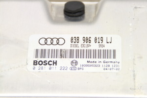 AUDI A4 B6 (2000–2005) Mootori juhtplokk 038906019LJ - 3