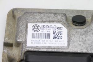 Seat Ibiza 6J5,6P1 (2008–2017) Motorsteuergerät 03C906024CD - 4