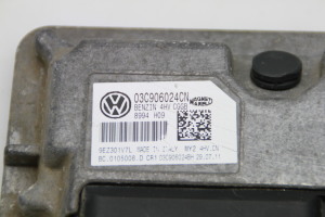 Volkswagen Polo V (2009–2017) Motorsteuergerät 03C906024CN - 4