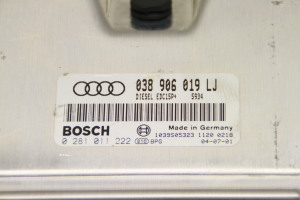 AUDI A4 B6 (2000–2005) Motorsteuergerät 038906019LJ - 3