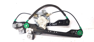 Chrysler 300C (2004–2011) Esiukse aknatõstuk ja selle osad 994668-100 - 3
