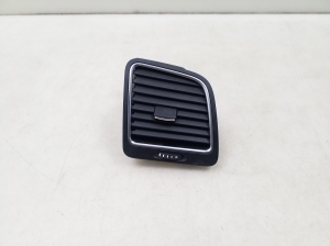Dashboard air vent grilles - 7N0819704D