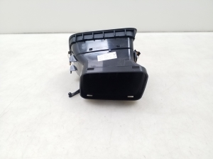 Volkswagen Sharan (2010–2026) Dashboard air vent grilles 7N0819704D - 6