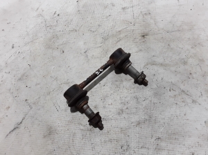  Rear stabilizer link 