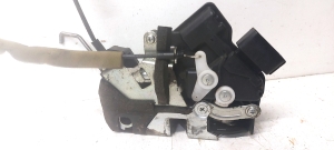 Mazda 3 (2003–2009) Front door lock B83-B85-L - 2