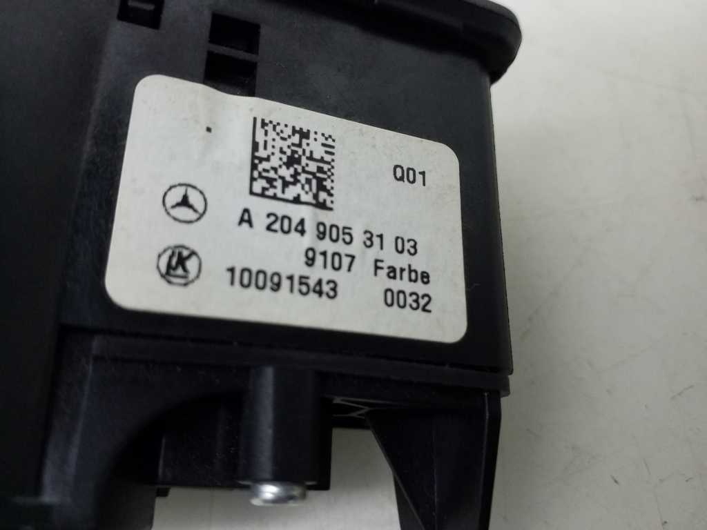 MERCEDES-BENZ B-Class W246 (2011-2020) Headlight Switch Control Unit A2049053103 20970991
