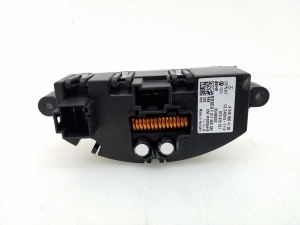 Mercedes Benz B-Class 246 (2011–2017) Cabin shoulder motor resistance A2469064100 - 2
