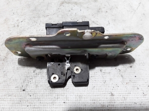 RENAULT Espace IV (2002–2014) Trunk lid lock 8200090483 - 2