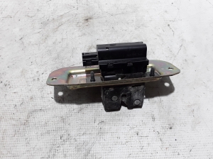 Trunk lid lock - 8200090483