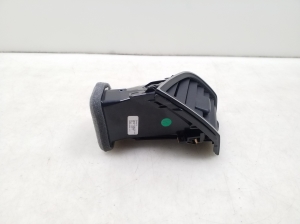 Skoda Fabia MK 3 (2014–2021) Dashboard air vent grilles 6V0819702C - 4