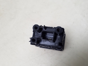 Mitsubishi Outlander (2012–2021) Parking brake switch 75K400 - 5