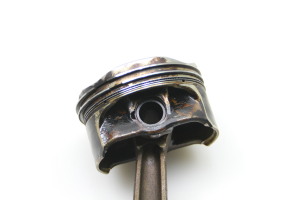 BMW 1 SERIES E87 (2003–2012) Kolben und seine Teile - 4