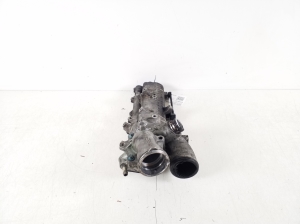  Intake manifold 