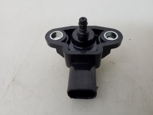 Mercedes Benz B-Class 246 (2011–2017) Ansaugluftdrucksensor A0051535028 - 4