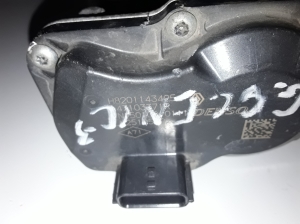  EGR valve 