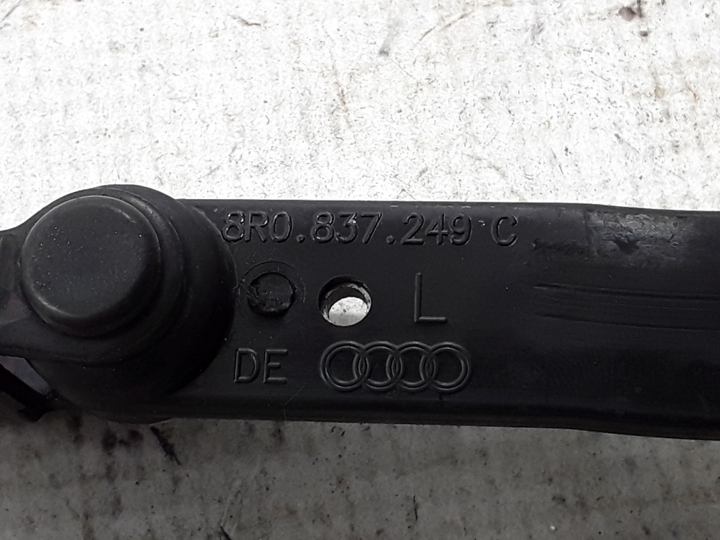 AUDI Q5 8R (2008-2017) Ограничитель передней правой двери 8R0837249C 21012444
