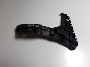 Rear bumper bracket - 8U0807454A
